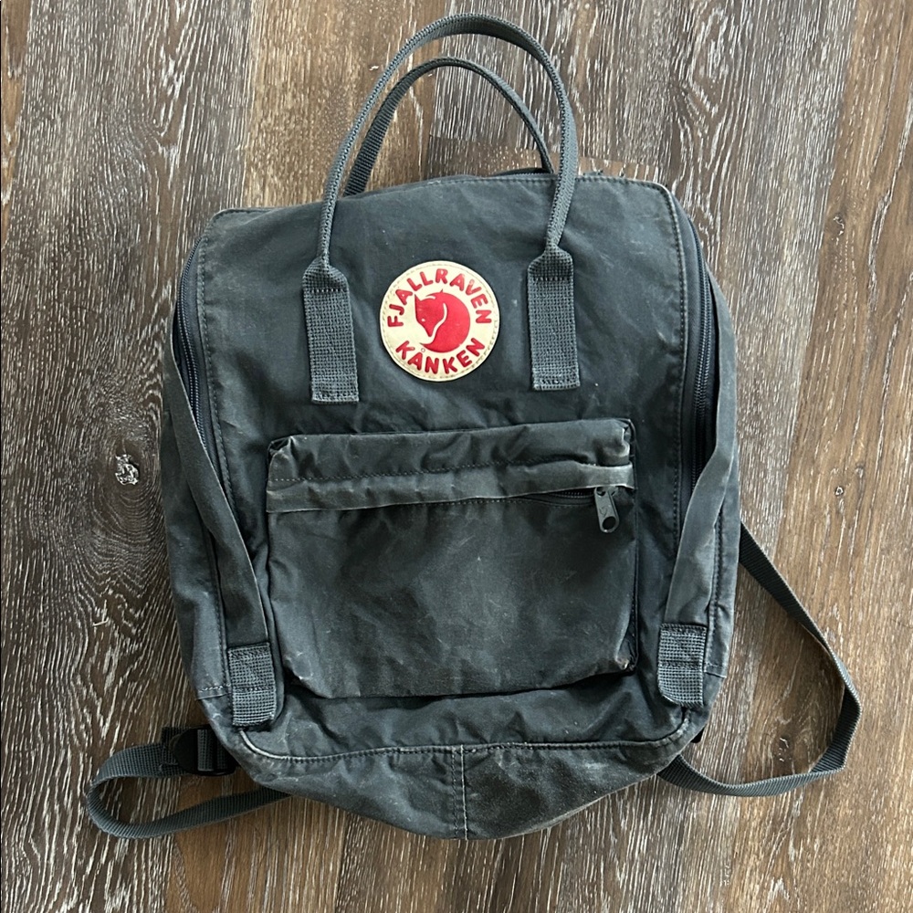 Classic Fjallraven Kanken Backpack - Dark blue steel gray